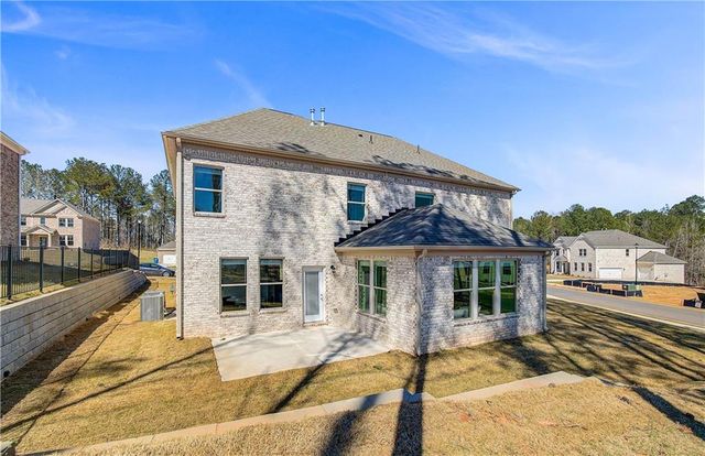 515 Dulles Drive, Mcdonough, GA 30253