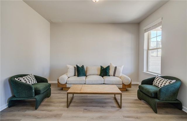 515 Dulles Drive, Mcdonough, GA 30253