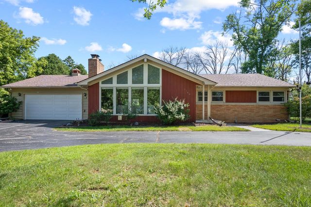 7740 N Santa Monica BOULEVARD, Fox Point, WI 53217