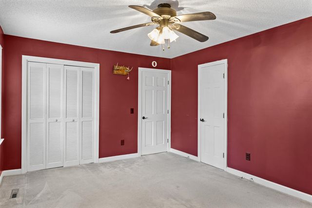 204 Brook Drive, Saint Matthews, SC 29135