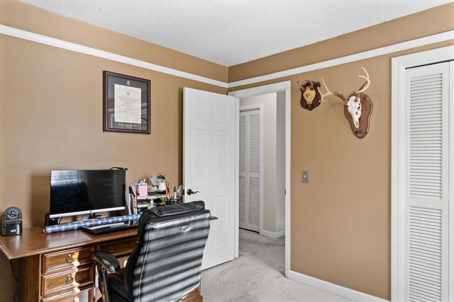 204 Brook Drive, Saint Matthews, SC 29135