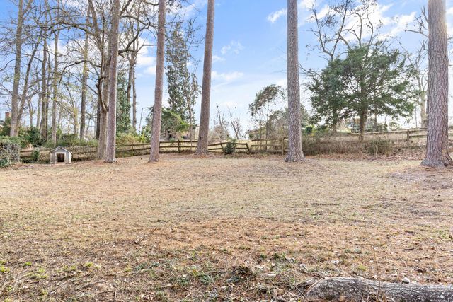 204 Brook Drive, Saint Matthews, SC 29135