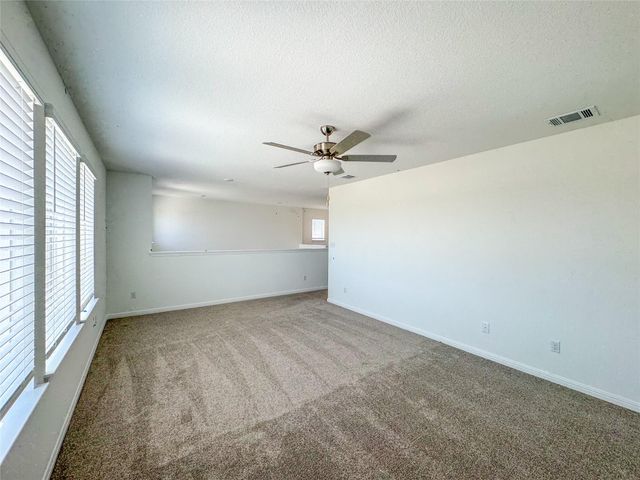 142 Jake Pine DR, Buda, TX 78610