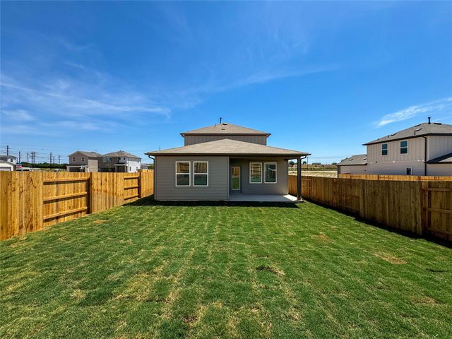 142 Jake Pine DR, Buda, TX 78610