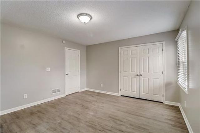 8401 NE 75th Terrace, Kansas City, MO 64158