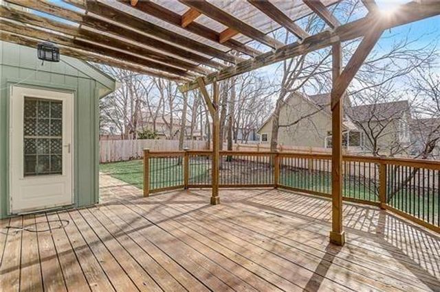 8401 NE 75th Terrace, Kansas City, MO 64158
