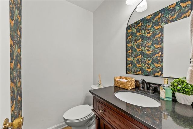 1131 Cypress Circle, Winston-salem, NC 27106