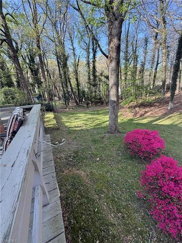 1131 Cypress Circle, Winston-salem, NC 27106