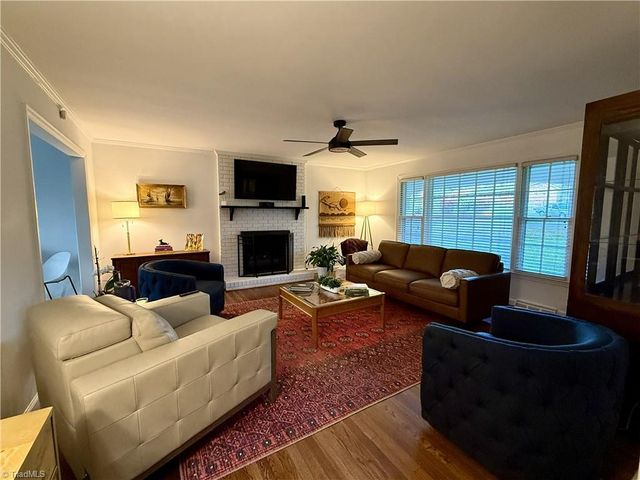1131 Cypress Circle, Winston-salem, NC 27106