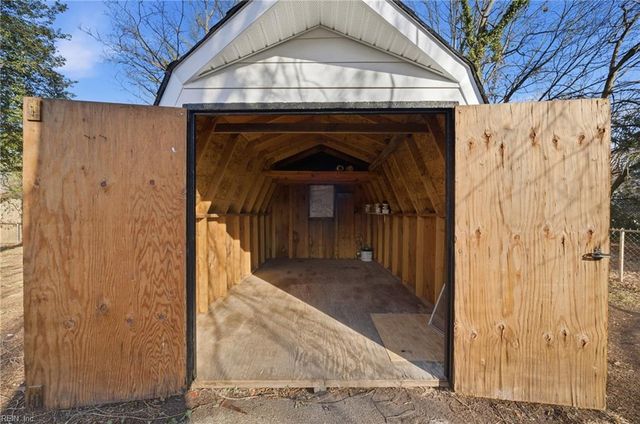 3145 Beamon CT, Norfolk, VA 23513