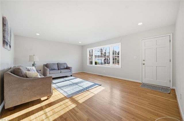 3145 Beamon CT, Norfolk, VA 23513