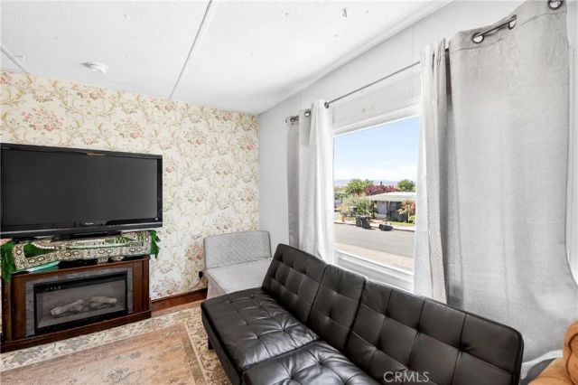 15668 Calico, Victorville, CA 92395