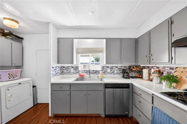 15668 Calico, Victorville, CA 92395