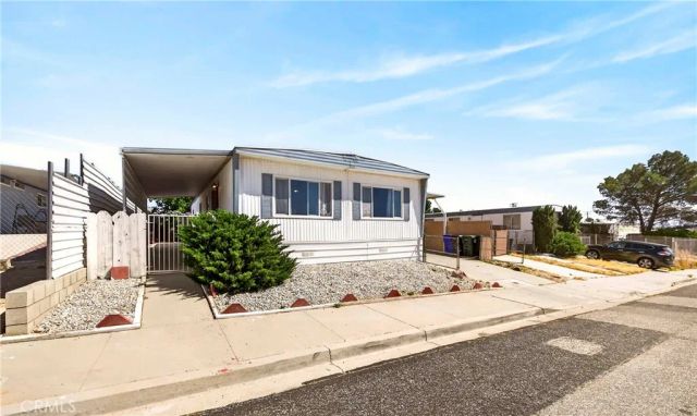 15668 Calico, Victorville, CA 92395