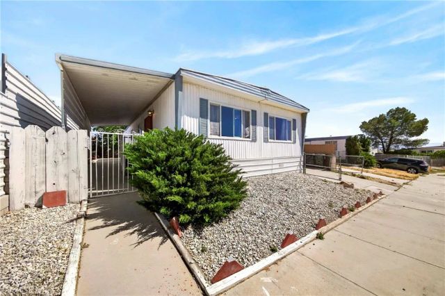 15668 Calico, Victorville, CA 92395