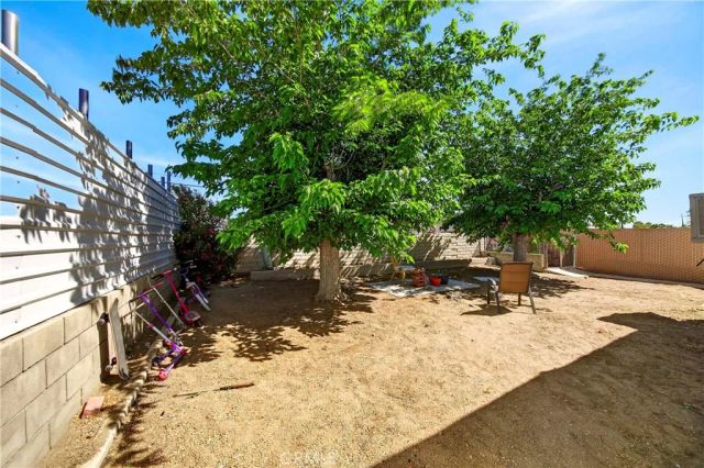 15668 Calico, Victorville, CA 92395