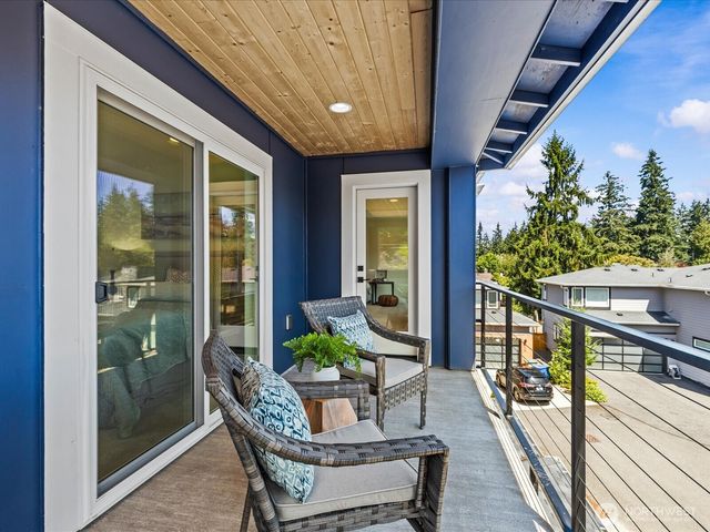 1719 163rd Court NE, Bellevue, WA 98008