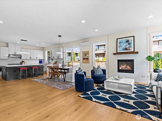1719 163rd Court NE, Bellevue, WA 98008