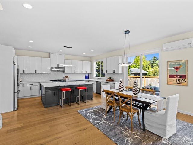 1719 163rd Court NE, Bellevue, WA 98008