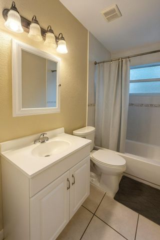 734 NW 13th Ter, Fort Lauderdale, FL 33311