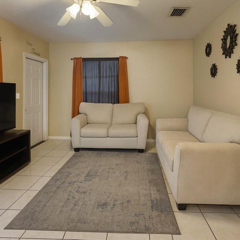 734 NW 13th Ter, Fort Lauderdale, FL 33311