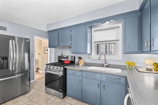 2828 88th STREET, Milwaukee, WI 53222
