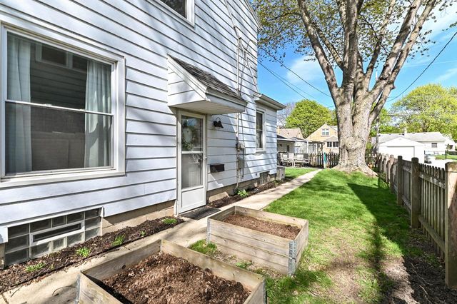 2828 88th STREET, Milwaukee, WI 53222