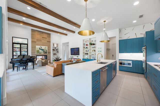 5948 Azalea Lane, Dallas, TX 75230