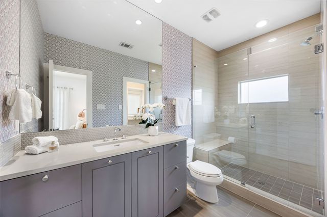 5948 Azalea Lane, Dallas, TX 75230
