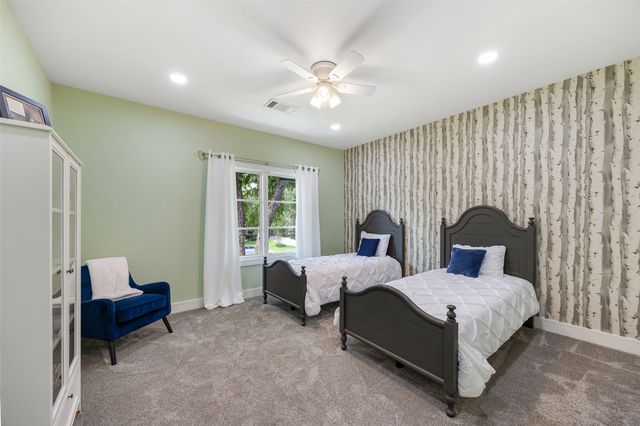 5948 Azalea Lane, Dallas, TX 75230