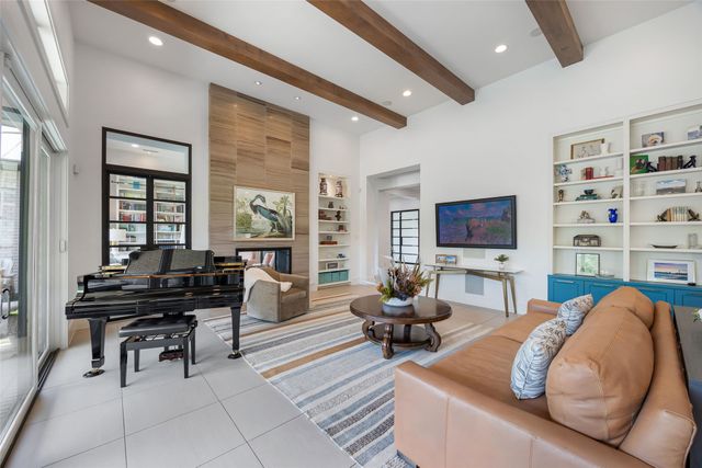 5948 Azalea Lane, Dallas, TX 75230