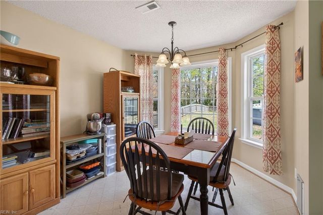 15136 Evening CT, Carrollton, VA 23314