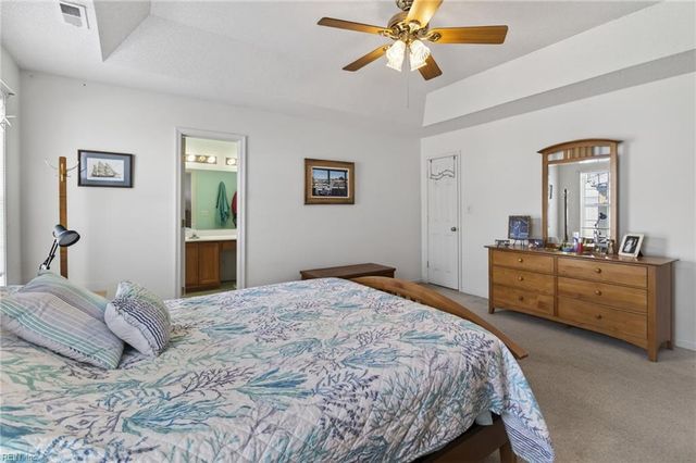 15136 Evening CT, Carrollton, VA 23314