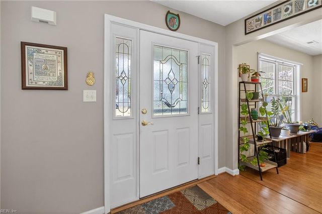 15136 Evening CT, Carrollton, VA 23314