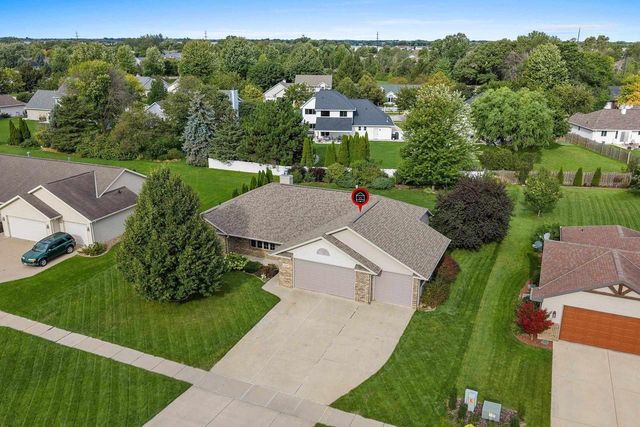 2328 LOST DAUPHIN ROAD, De Pere, WI 54115
