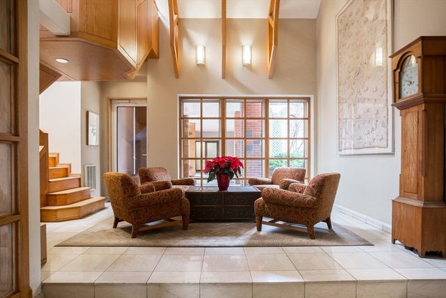 492 Beacon Street 42, Boston, MA 02115