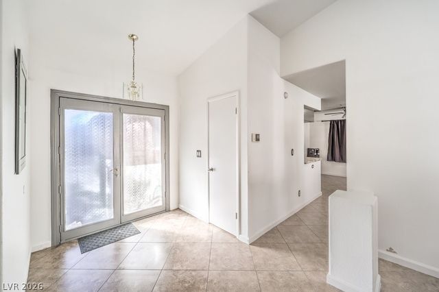 4304 West LA MADRE Way, North Las Vegas, NV 89031