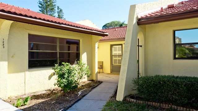 1225 56TH STREET W, Bradenton, FL 34209