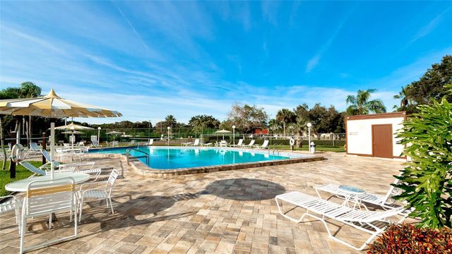 1225 56TH STREET W, Bradenton, FL 34209