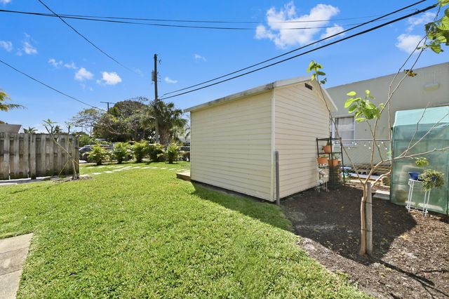 701 Palmetto Street, West Palm Beach, FL 33405