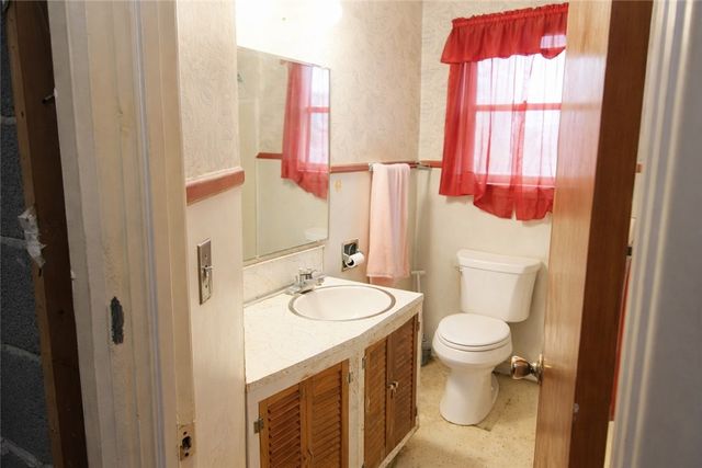 89 Alpine Road, Greece, NY 14612