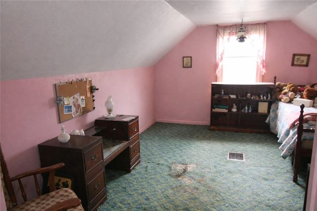 89 Alpine Road, Greece, NY 14612