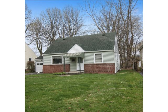 89 Alpine Road, Greece, NY 14612