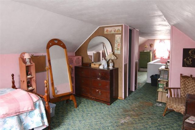 89 Alpine Road, Greece, NY 14612