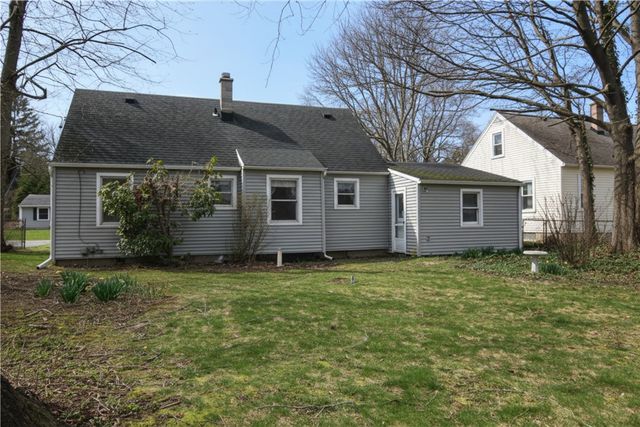 89 Alpine Road, Greece, NY 14612