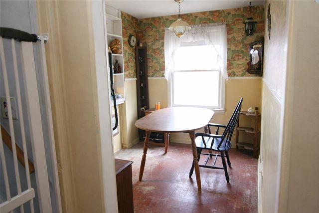 89 Alpine Road, Greece, NY 14612