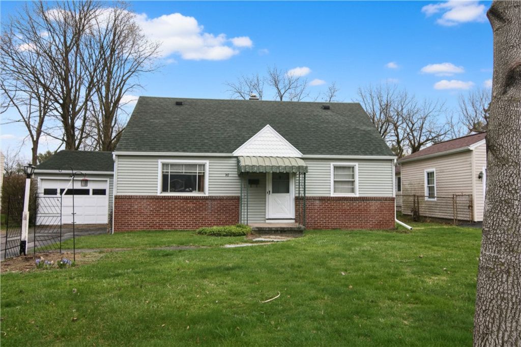 89 Alpine Road, Greece, NY 14612