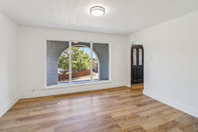 3950 Rowan Drive, Fort Worth, TX 76116