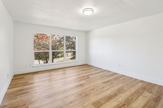 3950 Rowan Drive, Fort Worth, TX 76116