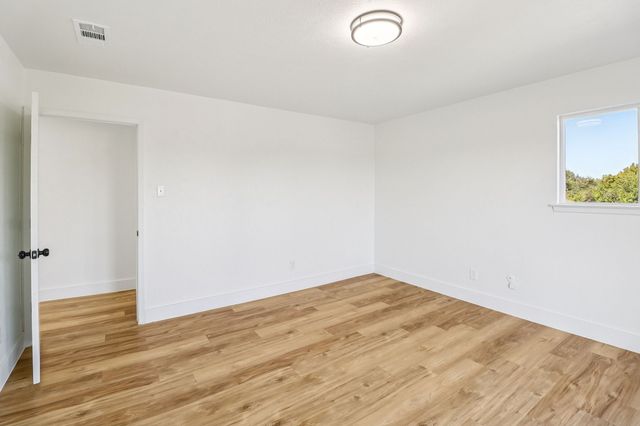 3950 Rowan Drive, Fort Worth, TX 76116